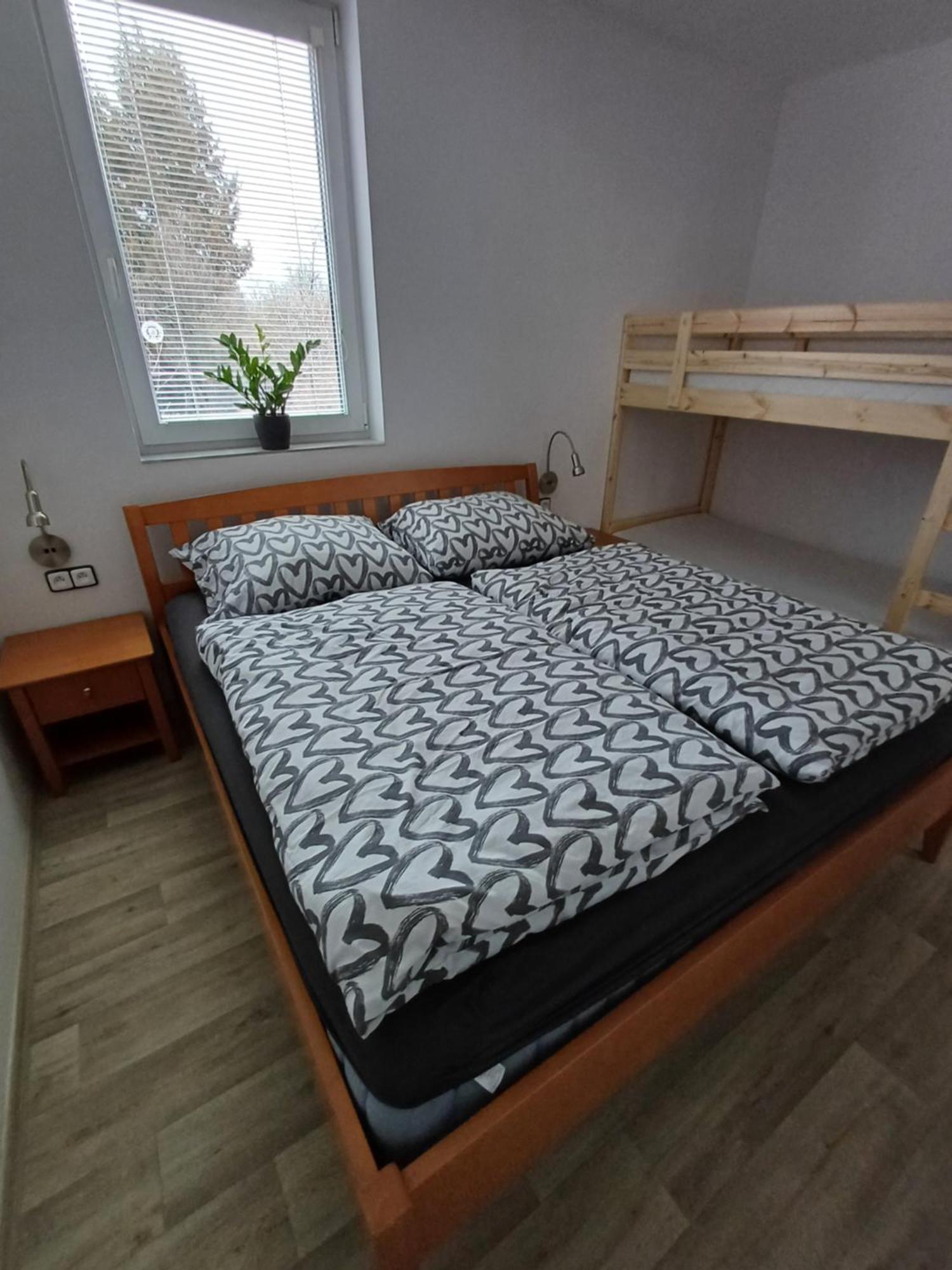 V Centru Zlina S Parkovanim U Domu *