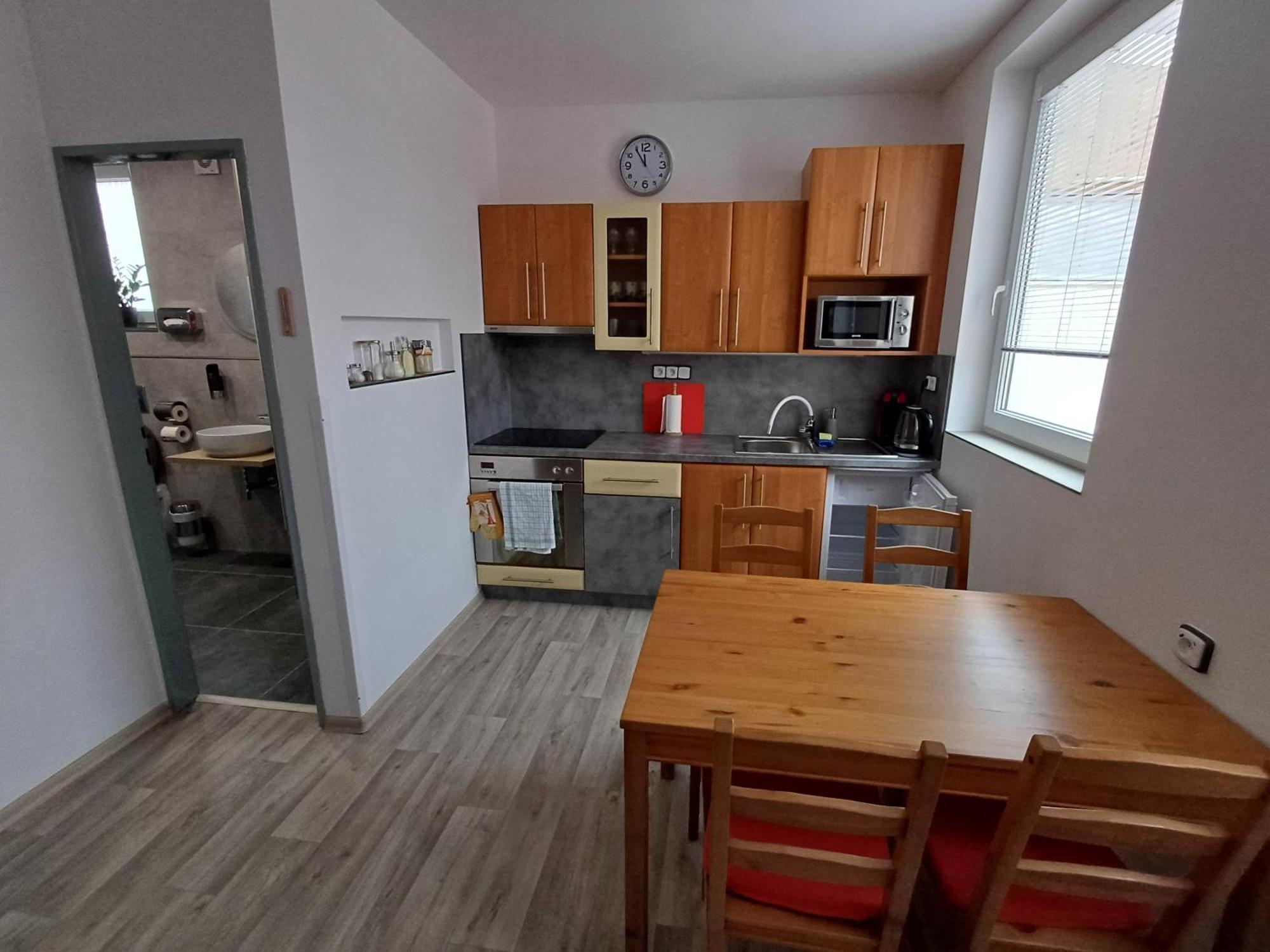 Apartment V Centru Zlina S Parkovanim U Domu *